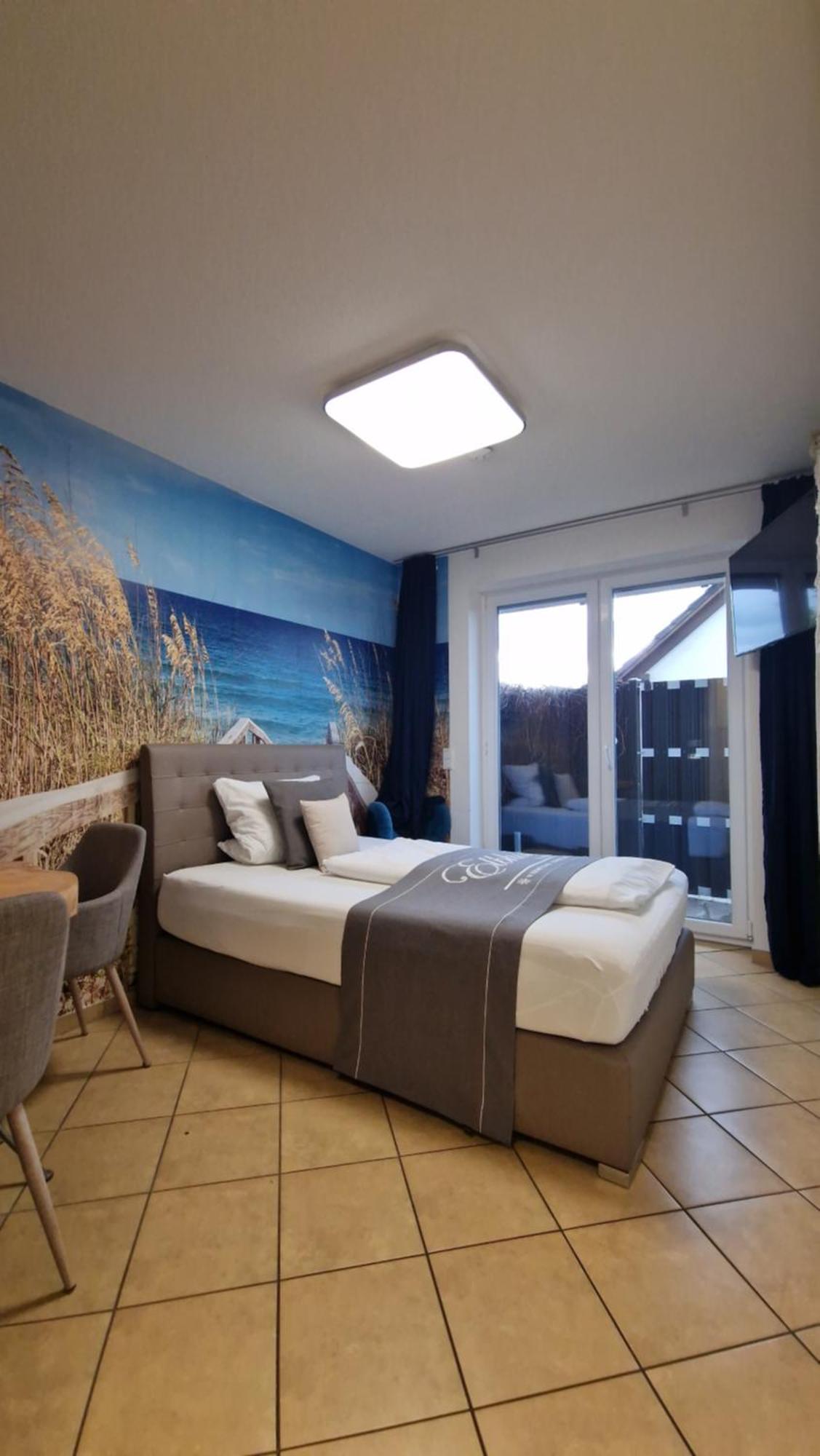 Elbhus Hamburg Appartement Buitenkant foto