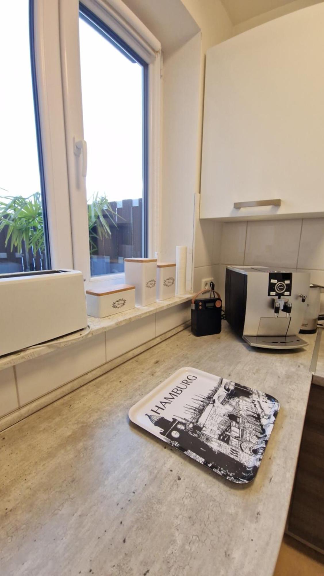 Elbhus Hamburg Appartement Buitenkant foto